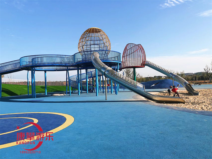 平臺(tái)長廊不銹鋼滑梯定制